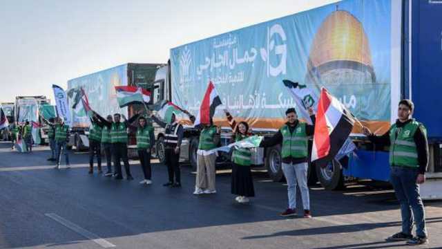 «حياة كريمة»: القافلة الحالية لغزة محملة بـ800 طن مواد غذائية