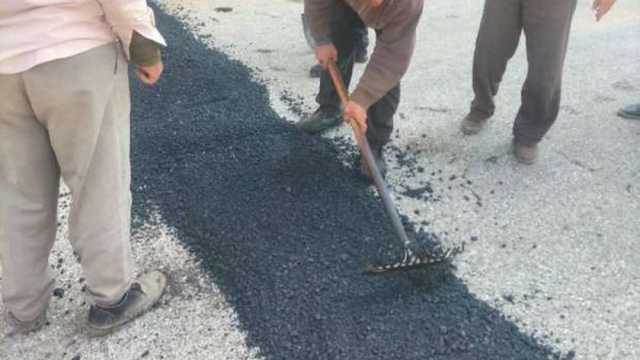 رئيس مركز مطاي بالمنيا توجه بعمل 4 مطبات صناعية لتفادي حوادث الطرق