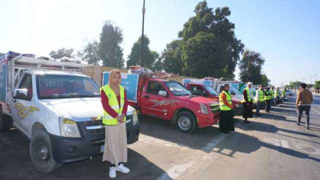 توزيع 2000 بطانية على غير القادرين بالأقصر ضمن «صناع الدفا»