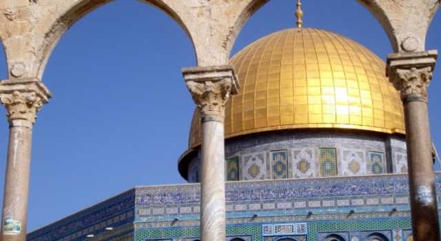 مفتي القدس يدعو إلى شد الرحال للمسجد الأقصى وإعماره