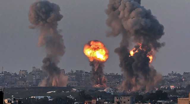 مراسل رؤيا: قوات الاحتلال تقصف مرصدين للمقاومة في غزة
