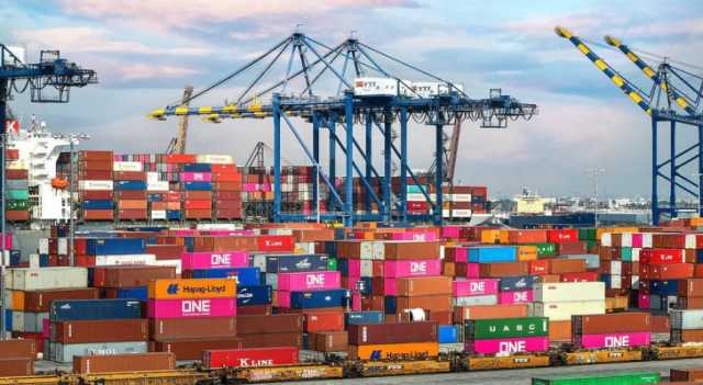 التجارة العالمية تخفض توقعاتها لنمو تجارة السلع بأكثر من 50%
