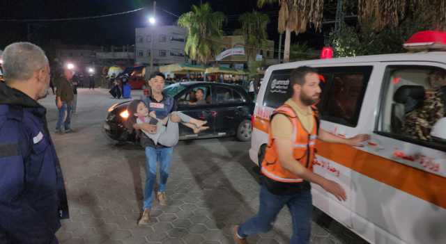 صحفي في غزة يتفاجأ بوجود ابنته بين المصابين وآخر مليش غيرك يابا