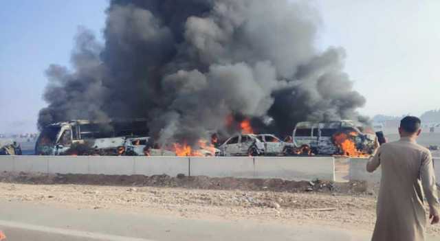 وفيات وتفحم عشرات السيارات جراء حادث تصادم على طريق الإسكندرية القاهرة السبت