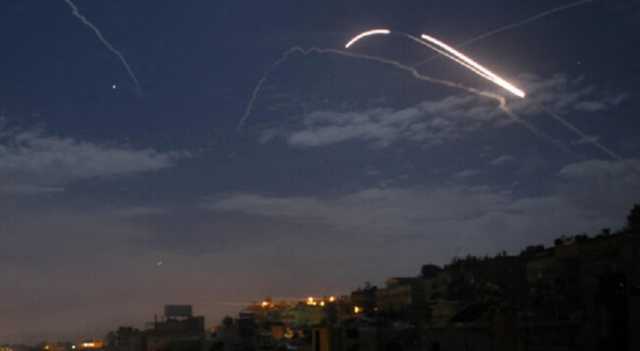 جيش الاحتلال يعترف: قصفنا أهدافا في سوريا ردا على إطلاق صواريخ