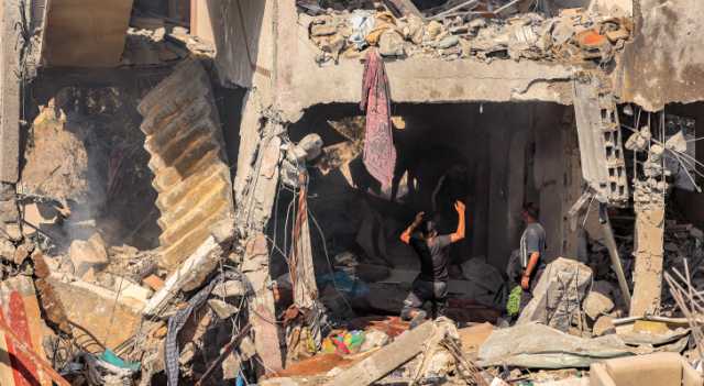 شهداء وعشرات الجرحى جراء استهداف الاحتلال منزلا مأهولا شمال قطاع غزة