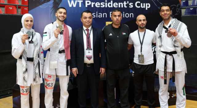 3 ميداليات للمنتخب الوطني في افتتاح بطولة كأس الرئيس للتايكواندو