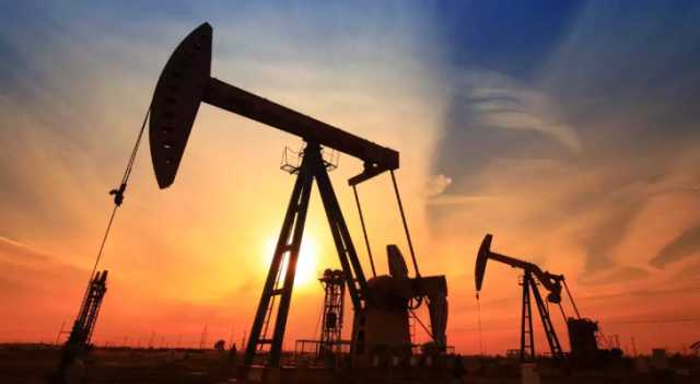 تراجع أسعار النفط متأثرة بمخاوف انكماش الطلب