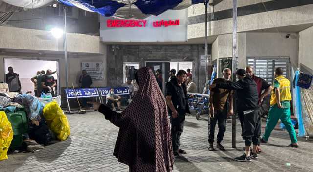 صحة غزة: الاحتلال بدأ بتفتيش قبو مستشفى الشفاء