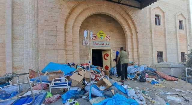 الدفاع المدني بغزة: الجثامين لا تزال موجودة في محيط مستشفى القدس والرنتيسي