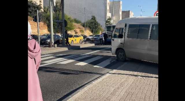 حادث سير داخل مسار الباص السريع في عمان