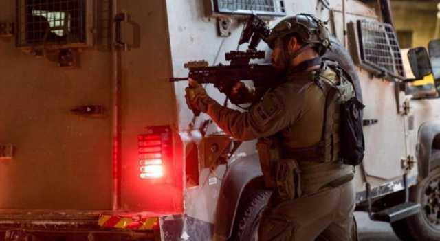 مراسل رؤيا: اشتباك مسلح بين مقاومين وقوات الاحتلال قرب نقطة جبل جرزيم العسكرية شرق نابلس