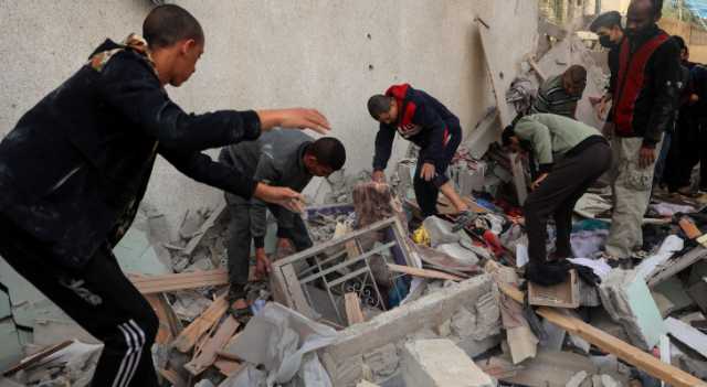 شهداء في قصف مدرسة تؤوي نازحين في خان يونس