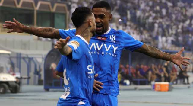 الهلال وجماهيره يتصدرون الحضور في الدوري السعودي