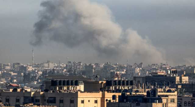 تزامنا مع تحليق طائرات حربية.. الاحتلال يستهدف منطقة جحر الديك جنوب غزة
