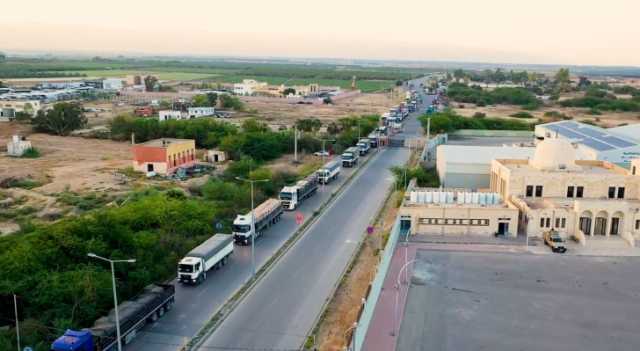 100 شاحنة مساعدات أردنية تدخل قطاع غزة