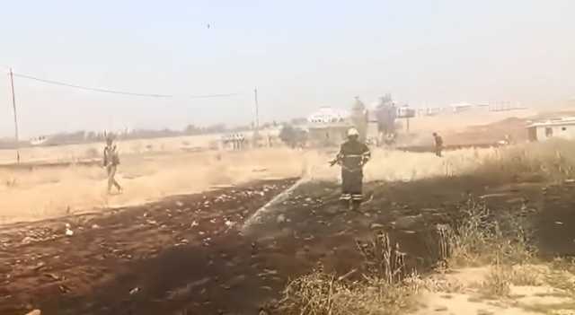 مراسل رؤيا: كوادر الدفاع المدني تتعامل مع حريق أعشاب جافة في إربد