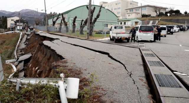 اليابان تستقبل العام بزلزال مدمر.. وبدء تسجيل موجات تسونامي