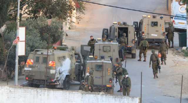 مراسل رؤيا: قوات الاحتلال تعتقل فلسطينية عقب اقتحام مدينة نابلس