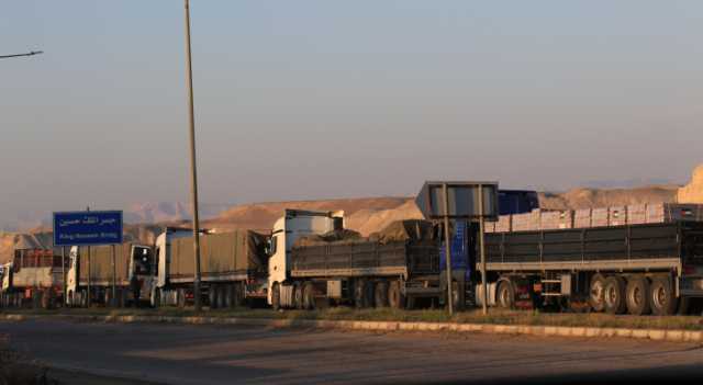 الجيش العربي يرسل 20 شاحنة مساعدات إغاثية إلى قطاع غزة