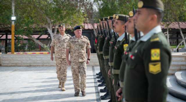 الملك يؤكد خلال زيارته المنطقة العسكرية الشرقية ثقته بدور قوات حرس الحدود في الدفاع عن الوطن