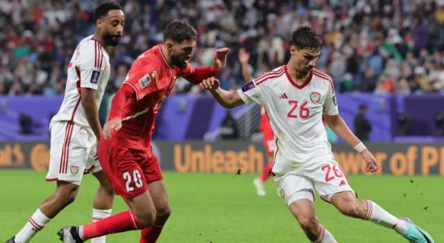 فلسطين تحافظ على حظوظها بالتأهل للدور ثمن النهائي بالتعادل مع الإمارات