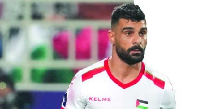 الفيصلي يتعاقد مع اللاعب الفلسطيني مصعب البطاط