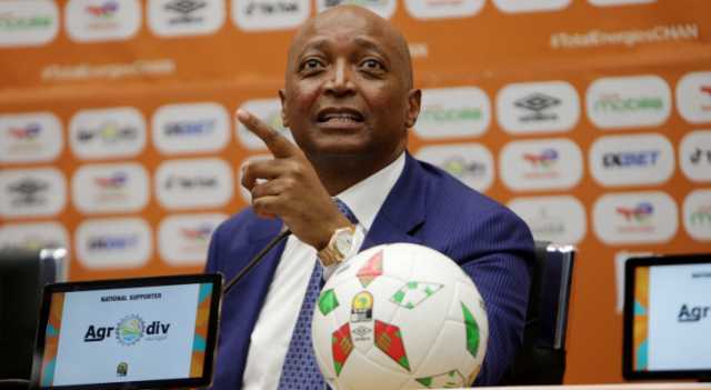 رئيس الاتحاد الأفريقي يرفض تحديد موعد إقامة كأس أمم أفريقيا المقبلة