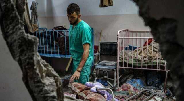 صحة غزة: قوات الاحتلال تعاود اقتحام مجمع ناصر الطبي بخان يونس بأربع ناقلات جند