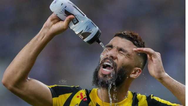 لاعب الاتحاد عبدالرحمن العبود يرغب بالرحيل للشباب