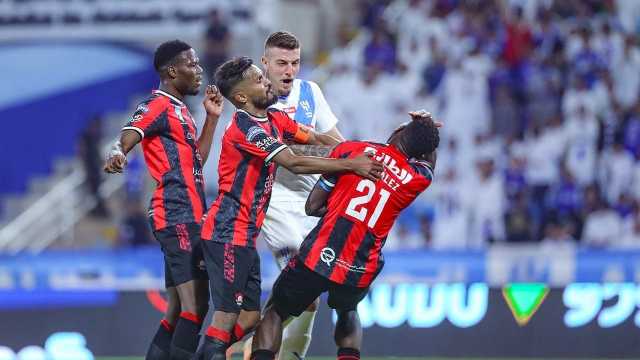 الهلال يقدم احتجاج لإلغاء طرد سافيتش