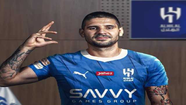 الهلال ينجح في ضم ميتروفيتش ويحدد موعد وصوله للرياض