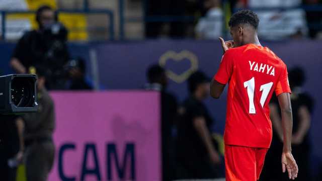 لاعب شباب الأهلي الإماراتي يوضح ما حدث في مباراة النصر