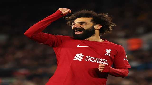 صحفي إيطالي ينفي مغادرة محمد صلاح ليفربول