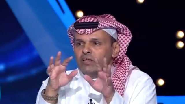 عبدالله العمري : الرائد يجلب لاعبين لا يستطيعون اللعب في دوري الدرجة الأولى.. فيديو