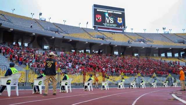 جماهير الأهلي المصري تشعل المدرجات : بالروح بالدم نفديكِ يا فلسطين..فيديو