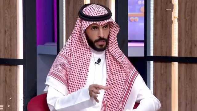 مستشار يوضح عقوبة التأخير أو الخروج المبكر من الدوام أو توقيع الحضور فقط.. فيديو