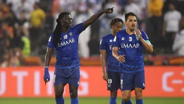 الصقور يفاوض ثنائي نادي الهلال السابق