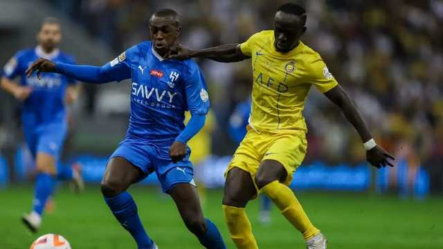 مشجع لـ سعود عبدالحميد : طلع ماني من جيبك..فيديو