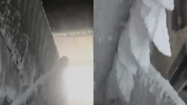 منازل كاملة يكسوها الجليد في كازخستان بعد انخفاض الحرارة لـ -40 .. فيديو