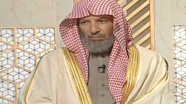 ‏هل يجوز للشخص أن يصلي العصر قبل الأذان بـ 10 دقائق.. الشثري يجيب.. فيديو