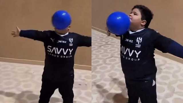 علي البليهي ينشر مقطع لطفل هلالي يقلد طريقة احتفاله .. فيديو