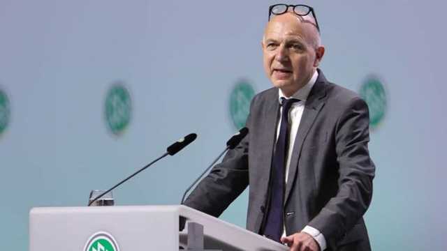 رئيس الاتحاد الألماني يشيد بتطورات كرة القدم في السعودية
