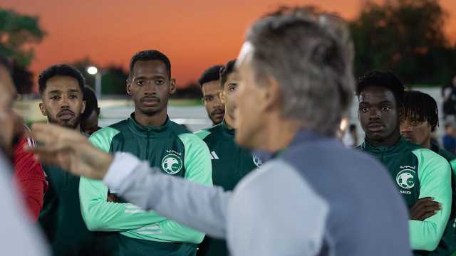 مانشيني يطلب من اللاعبين تحقيق كأس آسيا وعدم التهاون أمام تايلاند .. فيديو