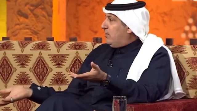 هجوم جاسم الحربي على أحد الإعلاميين : نظامك خالف تعرف وطرح متخلف .. فيديو