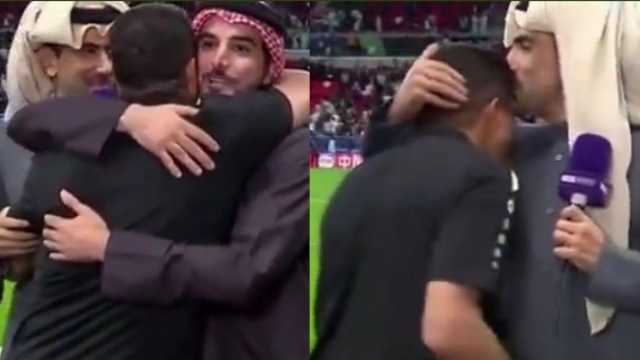 مذيع قطري يُقبل مدرب الأردن على الهواء..فيديو