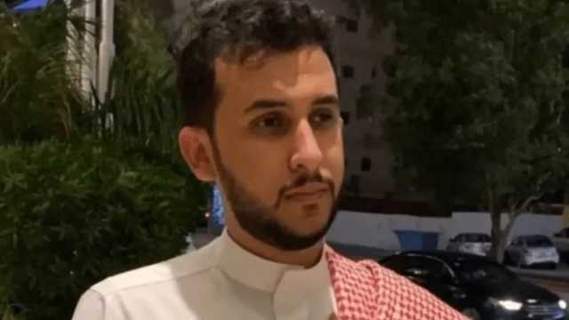 نايف حمدان لـ أحد المتابعين : الله يحرمني منك