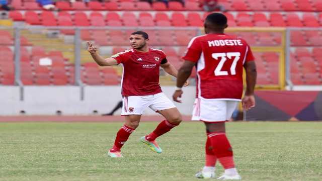 الأهلي المصري يضع قدماً في ربع نهائي أبطال إفريقيا