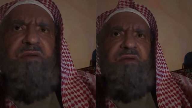 عبدالله السدحان يلعق على ظهوره في بوستر مسلسل مع جورجينا .. فيديو