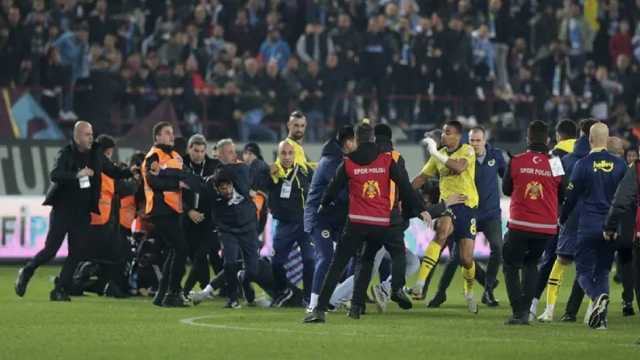 فنربخشة يهدد بالانسحاب من الدوري التركي